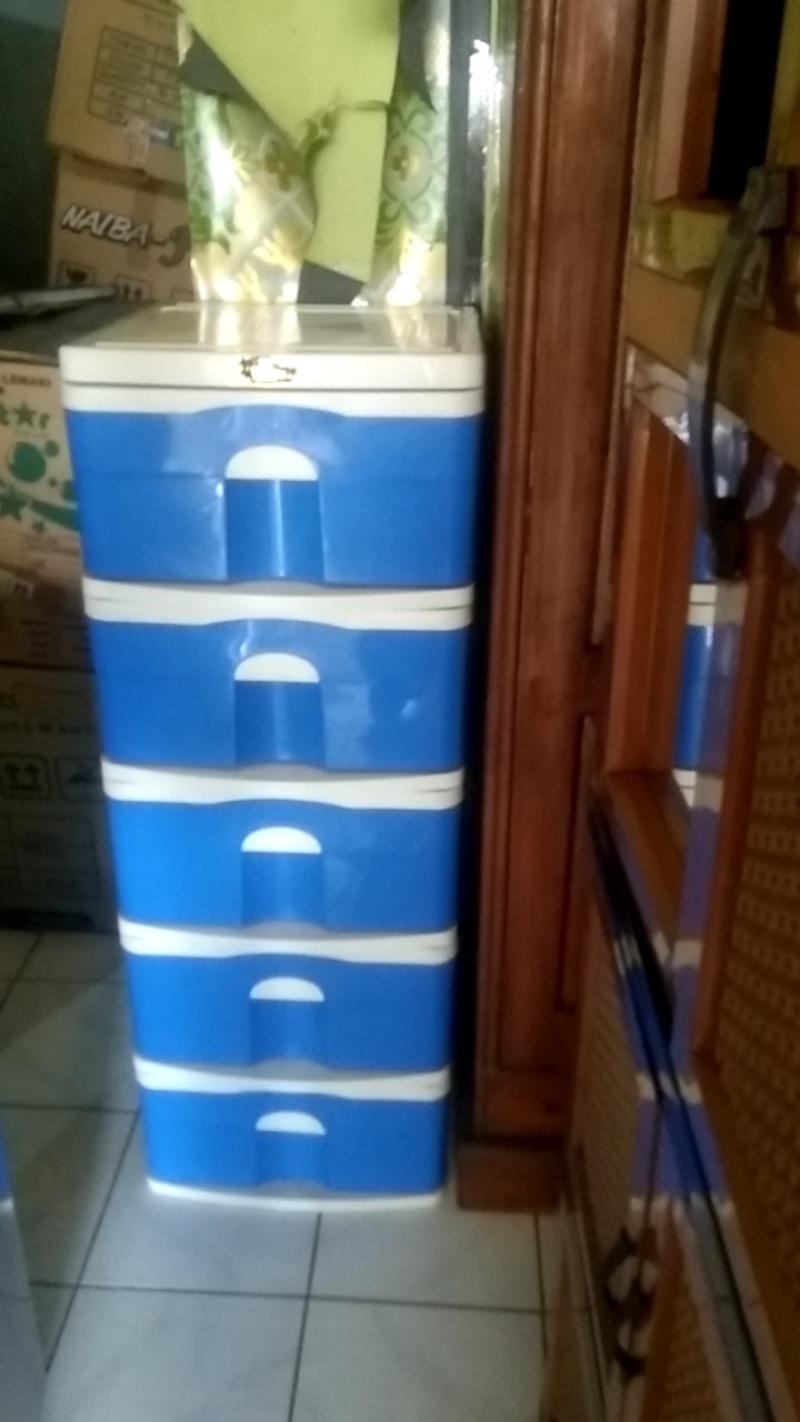 Almari GMCC 5laci