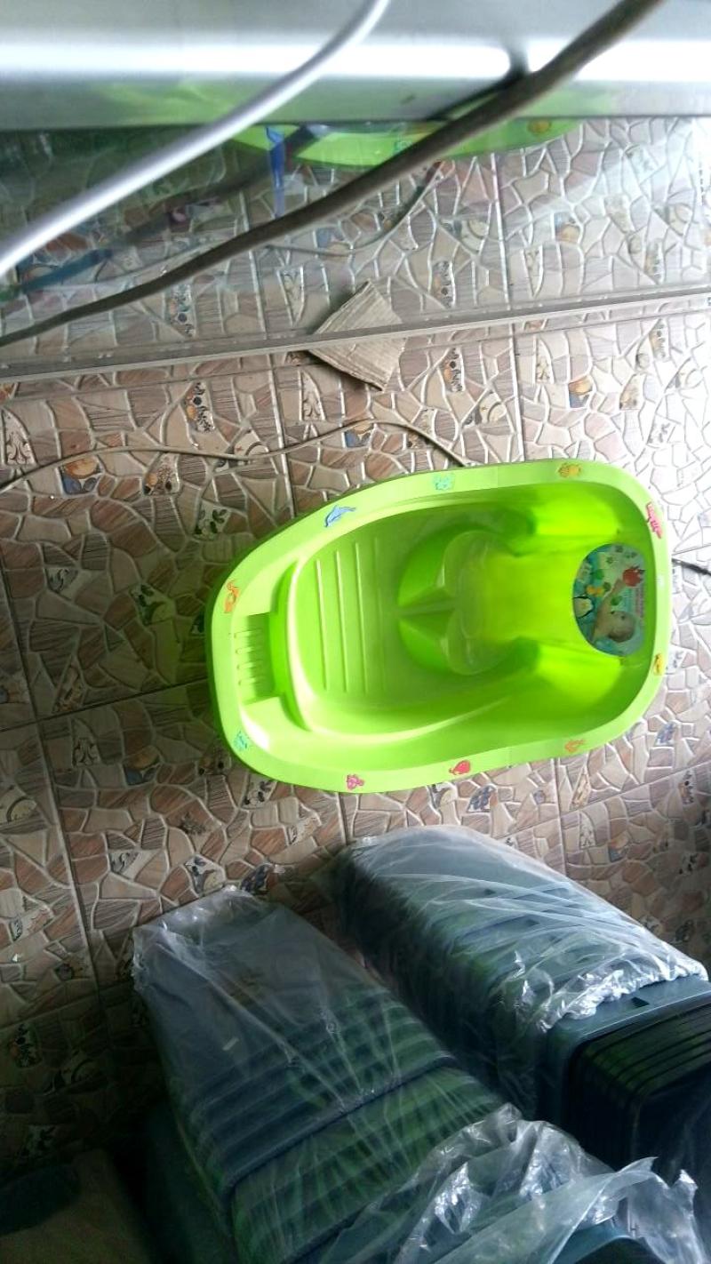 Bak mandi bayi GREEN LEAF  ada Dudukan